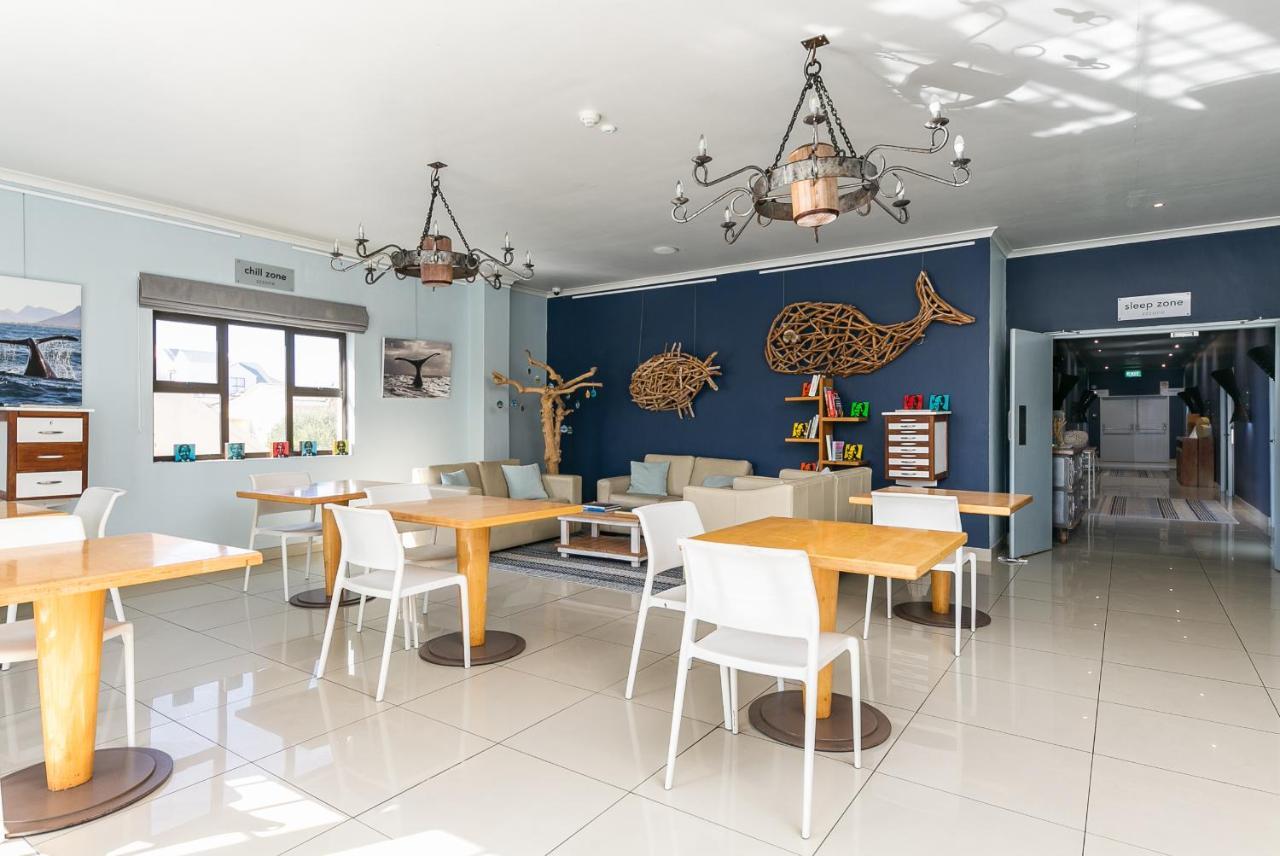 Zzzone Boutique Hostel Hermanus Exterior photo