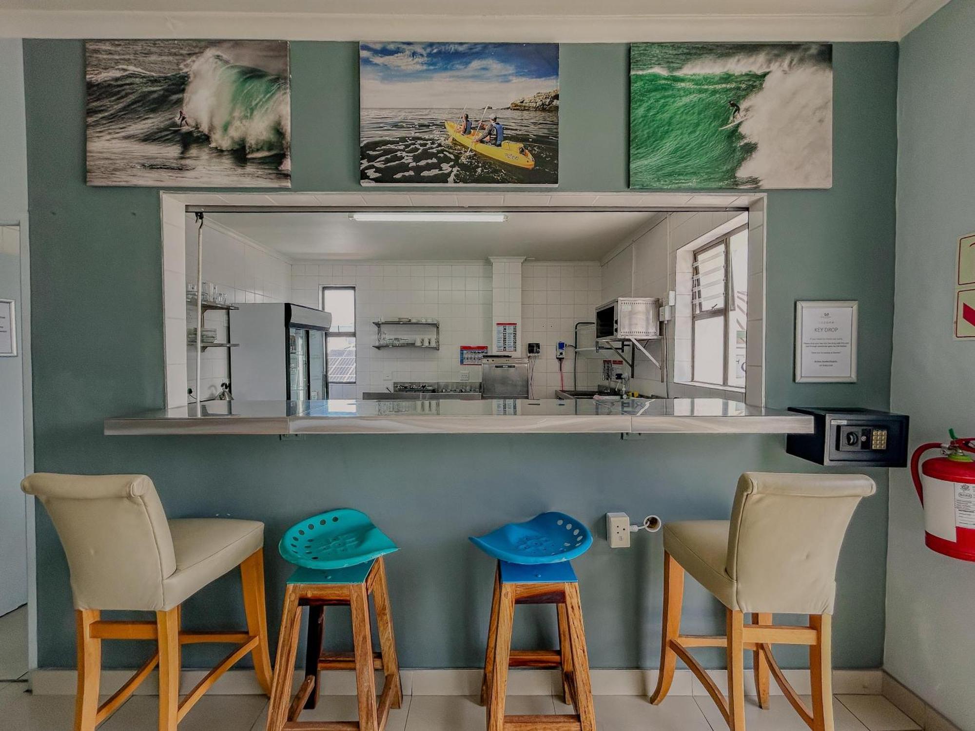 Zzzone Boutique Hostel Hermanus Exterior photo